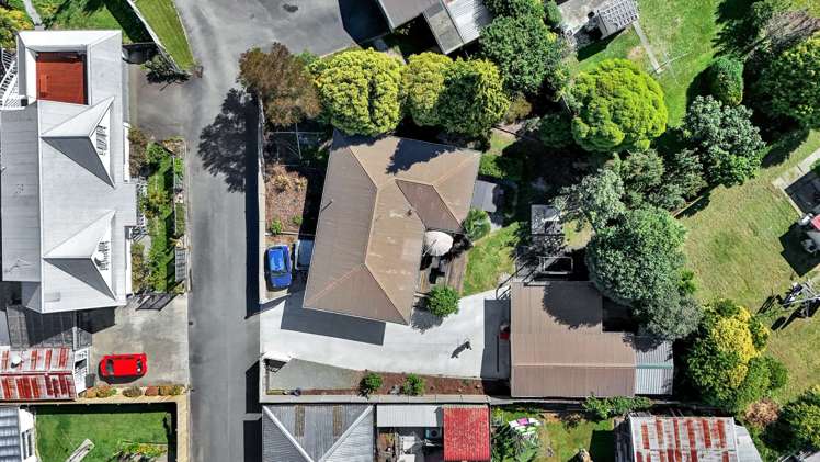 20 Dickens Street Stoke_17