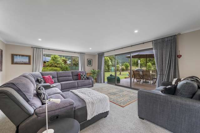 6B Lady Cobham Grove Marlborough Sounds_3