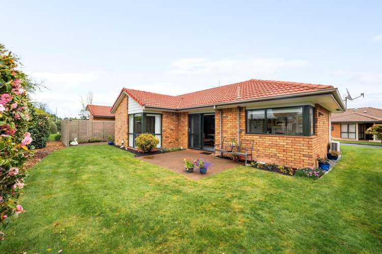 93 Grosvenor Gardens Flagstaff_1