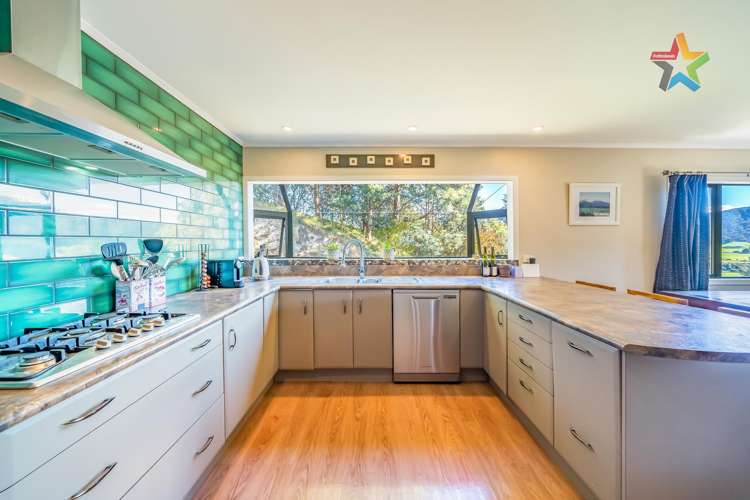 1768c State Highway 2 Kaitoke_11