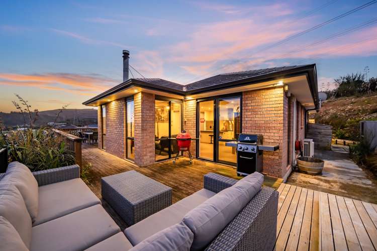 27 Percy Kinsman Crescent Riverstone Terraces_13