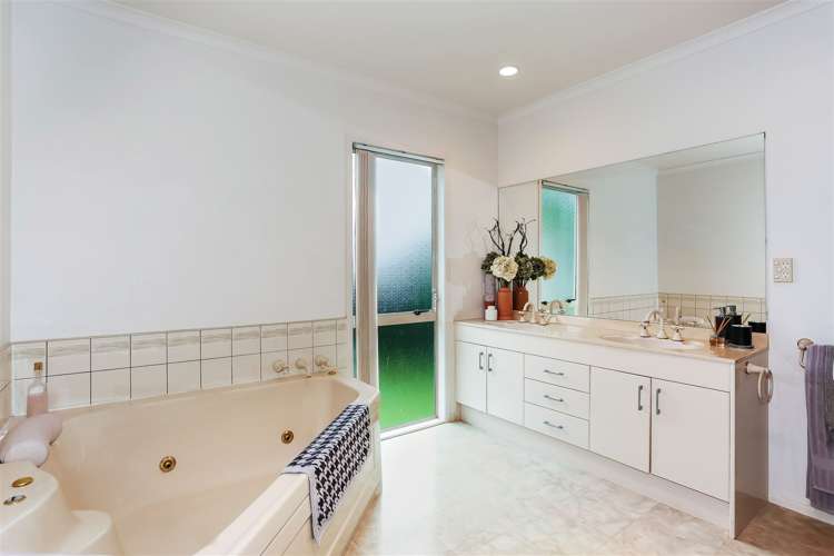 6a Jayar Heights Bombay_14