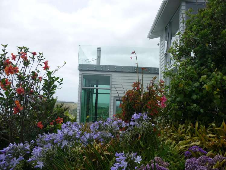 10 Earles Place Raglan_6