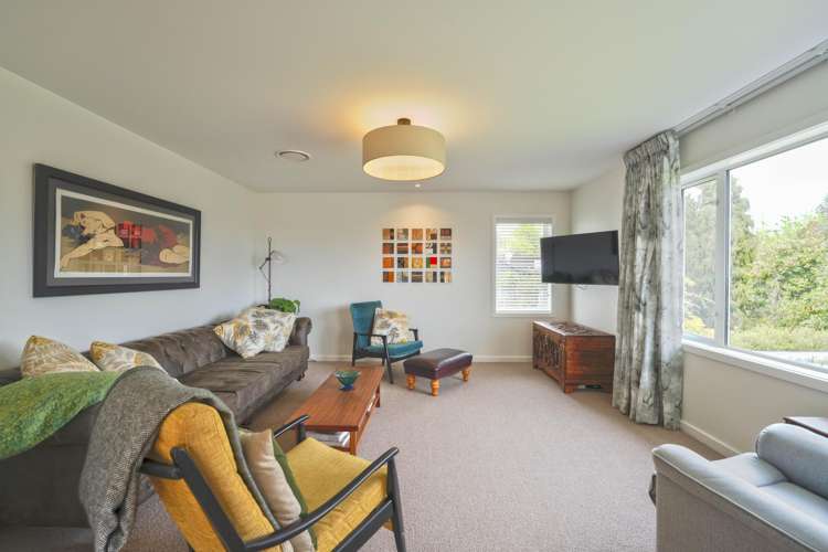 39 Chesham Avenue Waipahihi_7