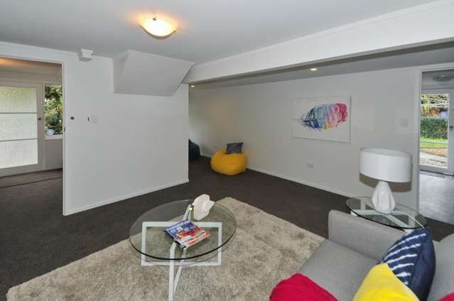 6 Easton Park Pde Glenfield_3