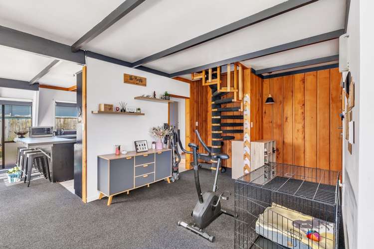 44 Park Lane Waitara_8