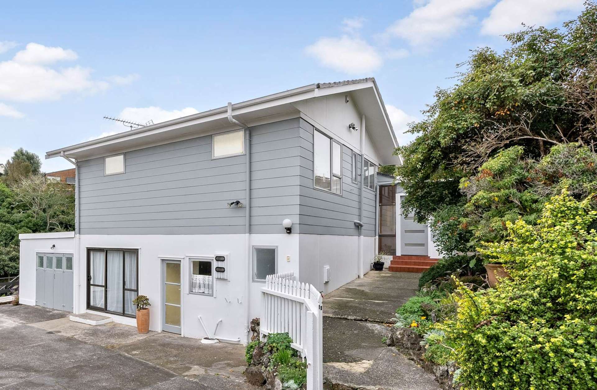 18 Te Anau Place Pakuranga Heights_0