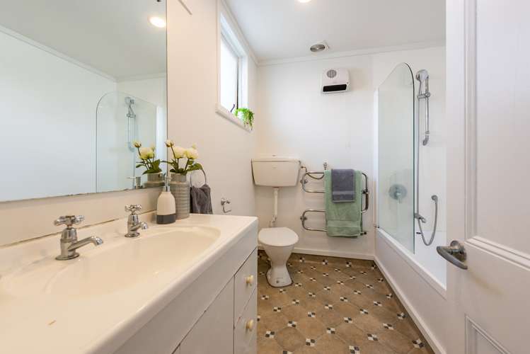 2 Gordon Street Newtown_11