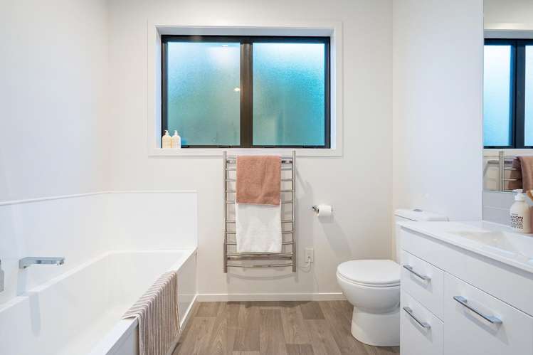 14 Fordham Street Beach Haven_17