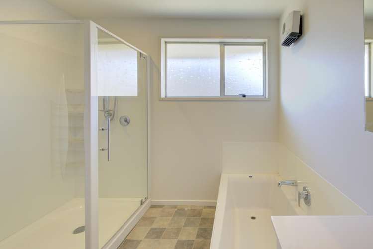 19 Broadfell Avenue Avonhead_7