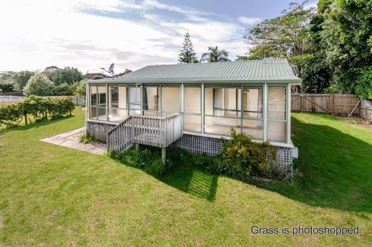 9 Applemoors Way Riverhead_1