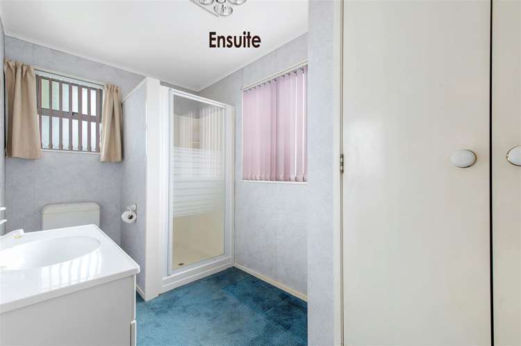 15 Corilin Place Mangakakahi_13