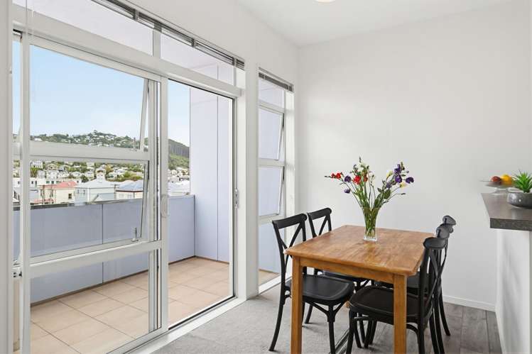 207/42 Constable Street Newtown_0