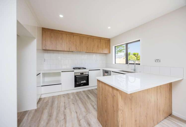 2b Surrey Street Manurewa_2