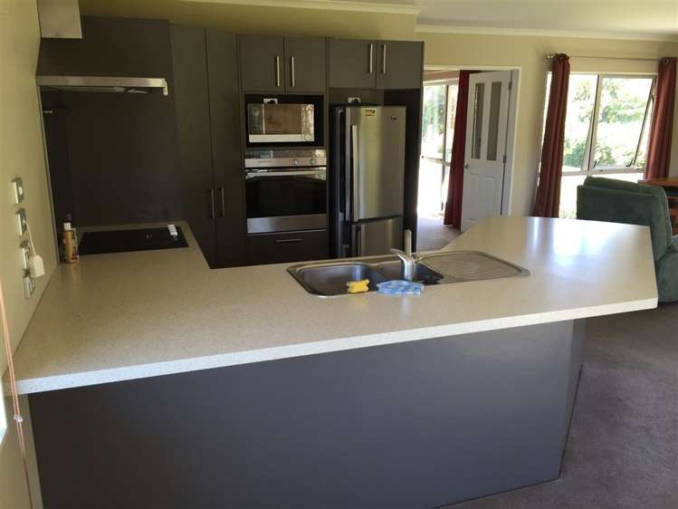 18 Kowhai Street Oxford_5