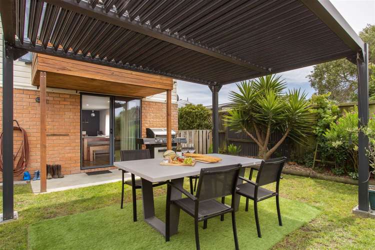 141 Pine Avenue South New Brighton_11