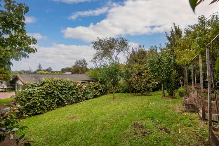 679 Huia Road Parau_22