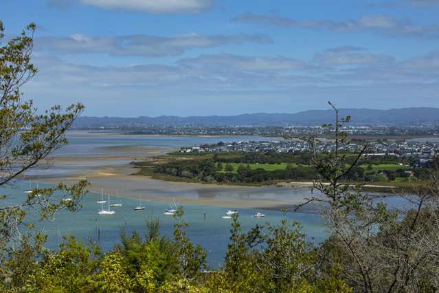 6 Te Kawau Pass Greenhithe_3