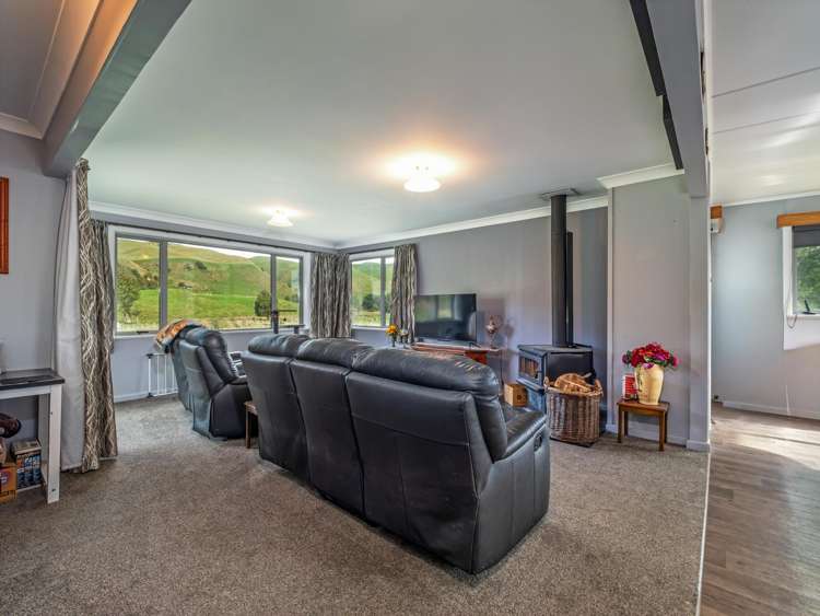256 Pori Road Pahiatua_9