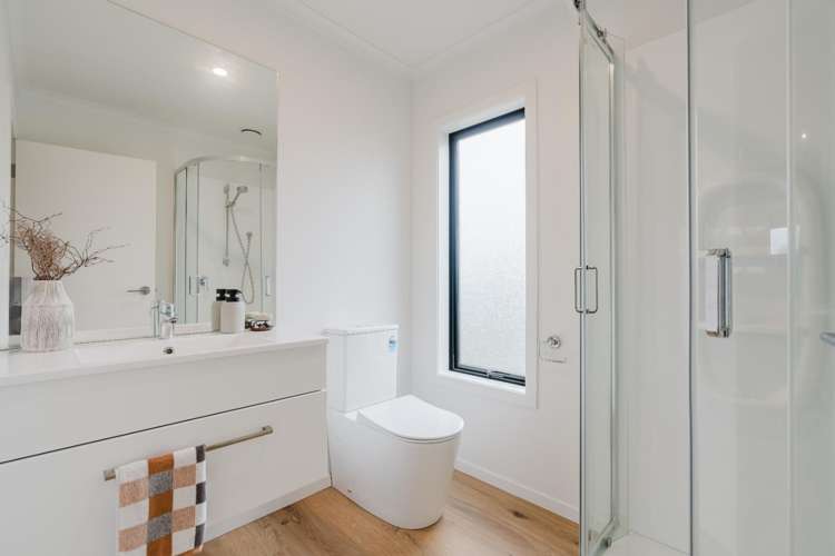 1/12 McEwan Place 1071_5