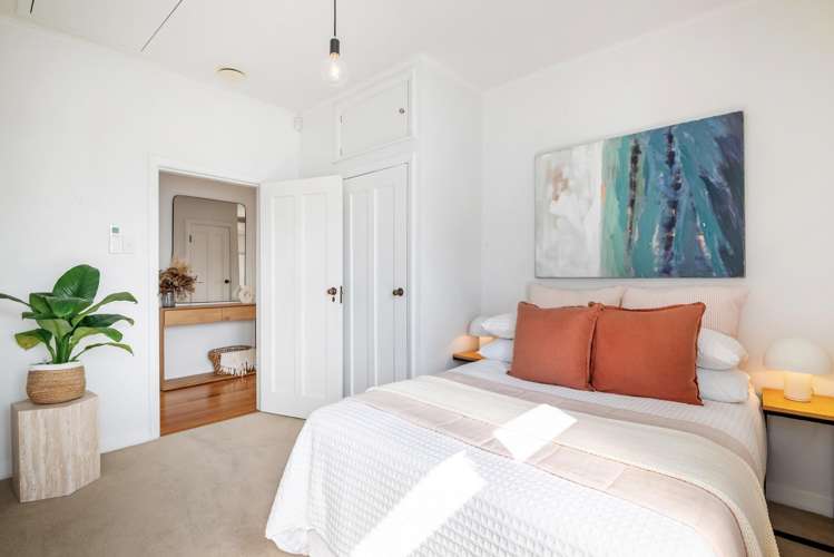 7 Knight Avenue Mt Albert_19