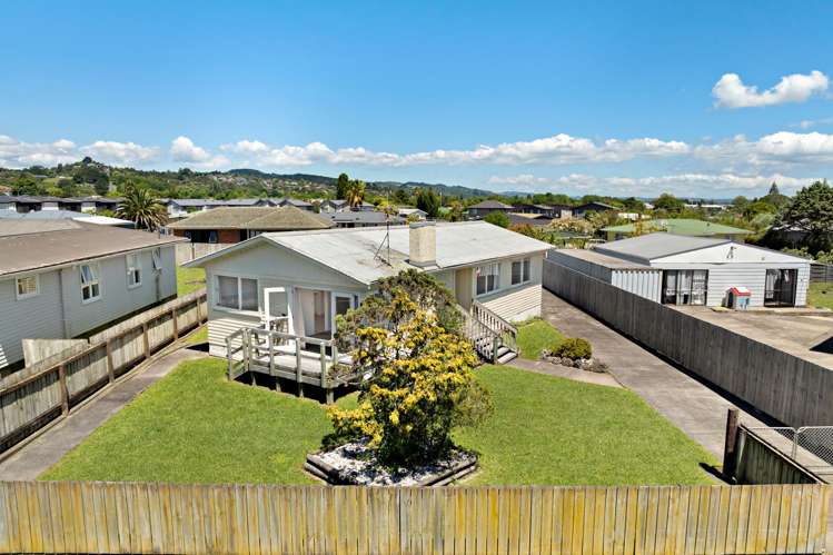22 President Avenue Papakura_27