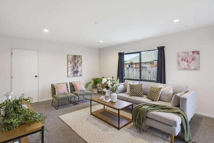 84A & B Makarini Street Paraparaumu_11