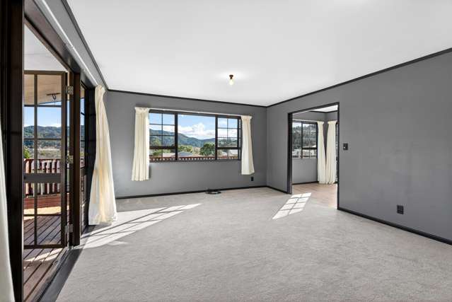52 Antrim Crescent Wainuiomata_2