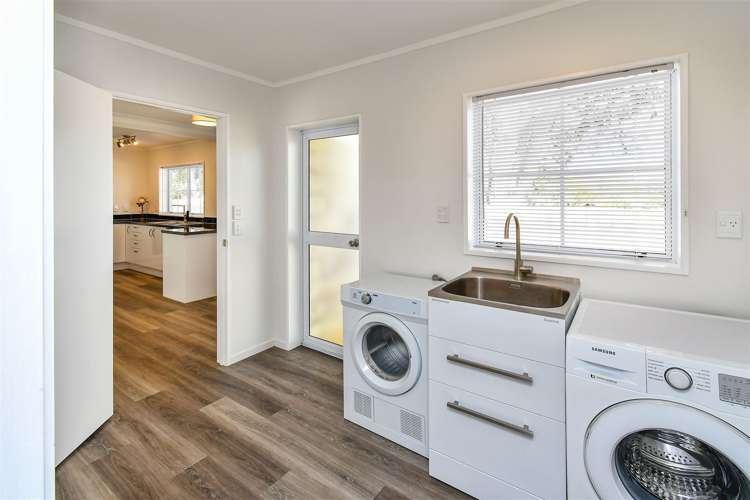 2/2 Tampin Road Hillpark_5