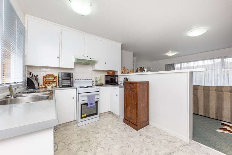 2/62a Spring Street Onehunga_5