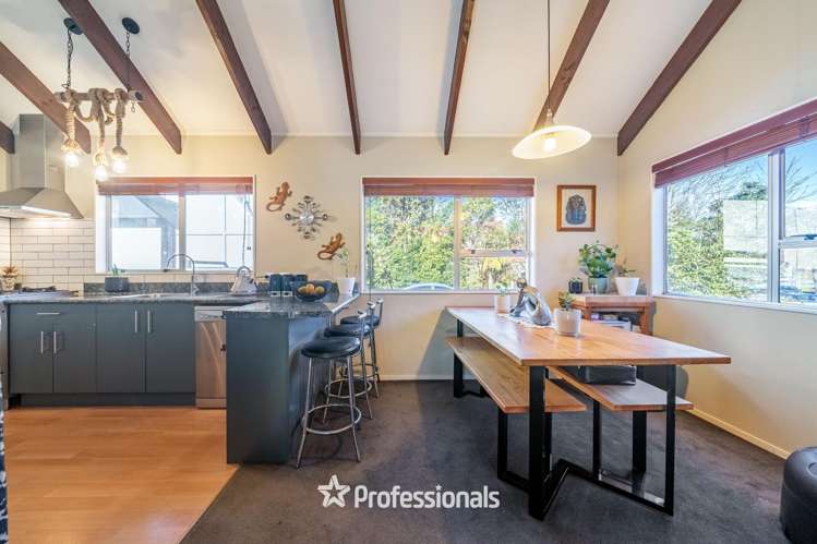 60 Larchmont Grove Totara Park_6