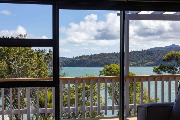 4 Ewing Road Laingholm_20