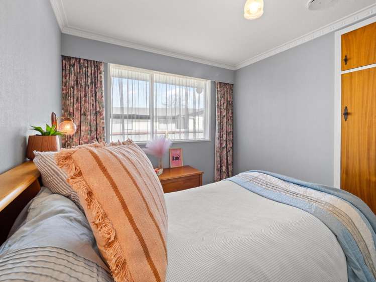 2/282 Tancred Street Ashburton_11