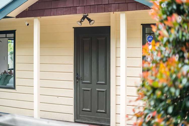 288 Grounsell Crescent Belmont_3