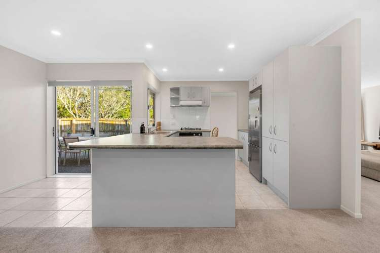 2/32 Glanworth Place Dannemora_10