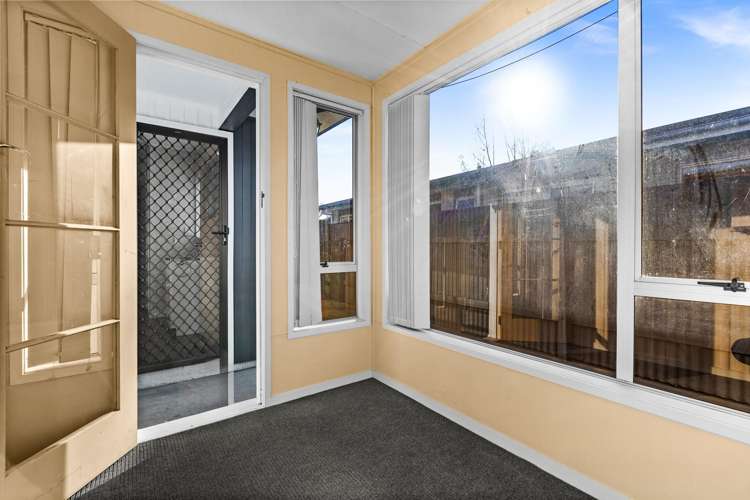 300 Willowpark Road North Hastings_11