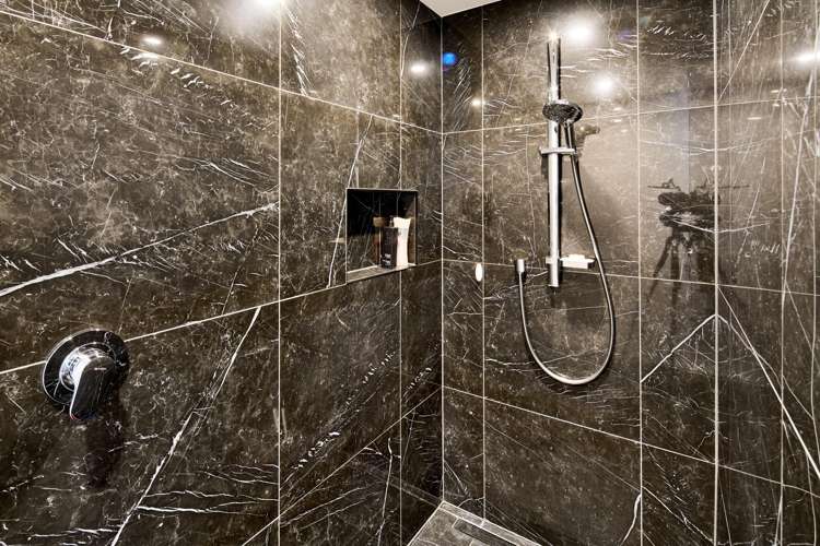 5 St Francis Grove Waterloo_19