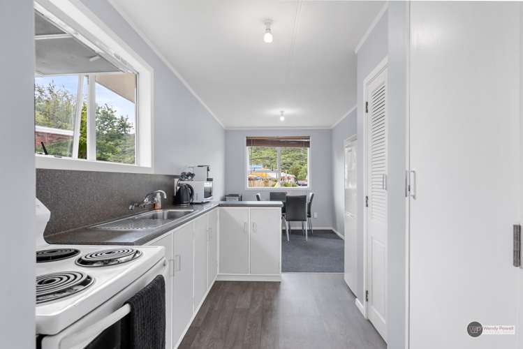 14 California Drive Totara Park_8