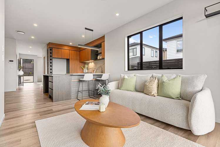 3 Hing Street Flat Bush_8