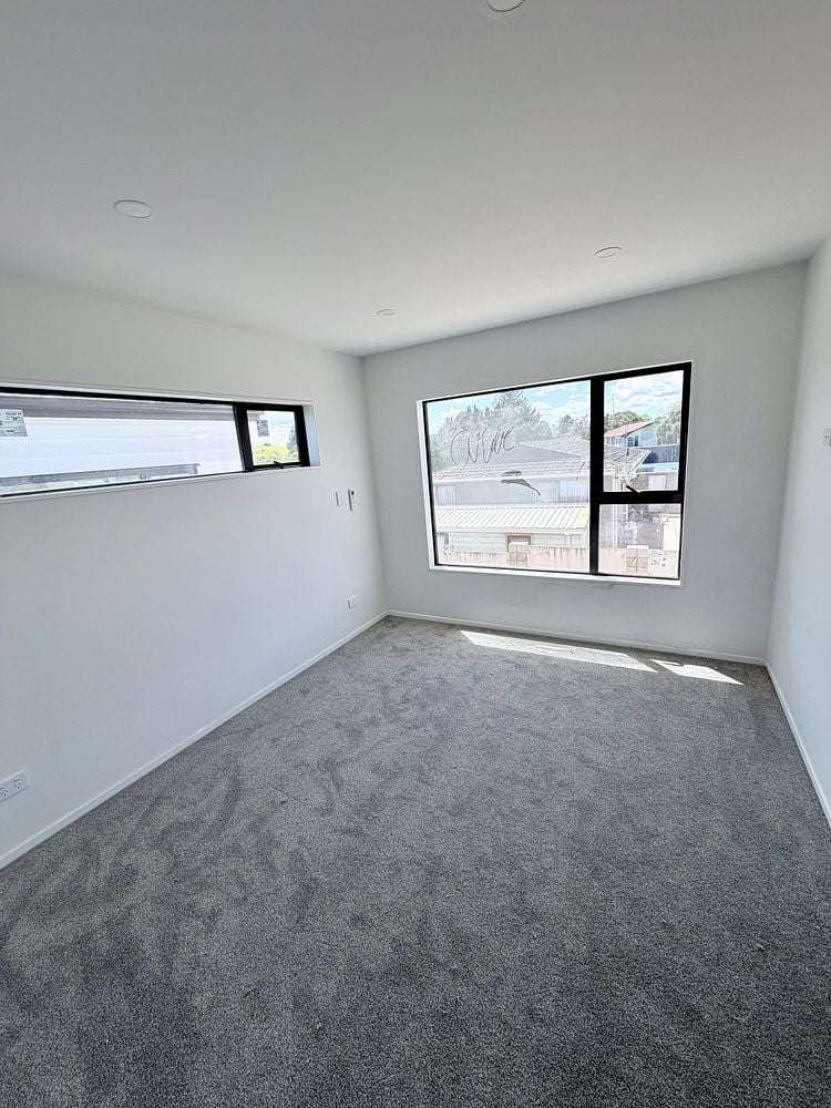 8 Sharland Avenue Manurewa_14