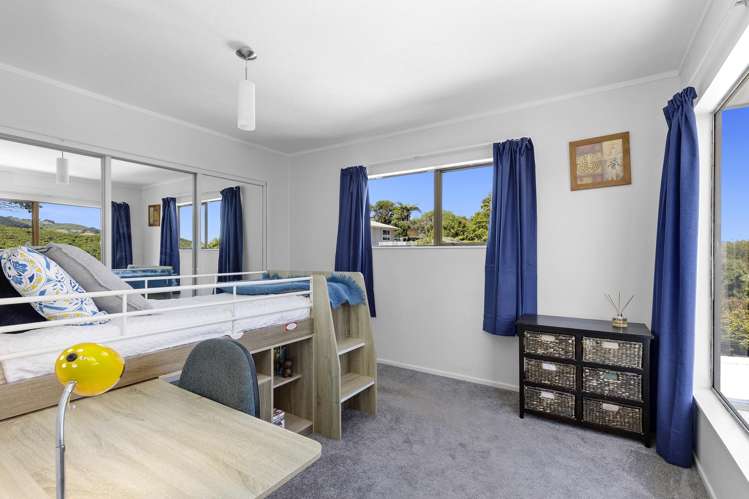 10 Otira Grove Kelson_18