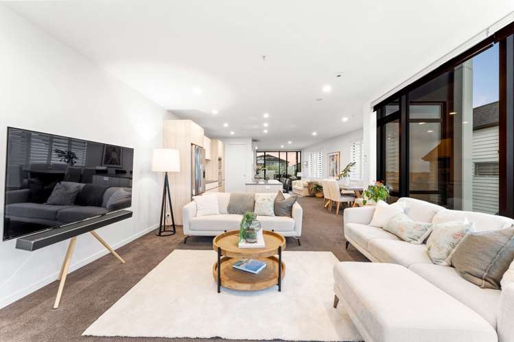 201/64 Te Oneroa Way Long Bay_6