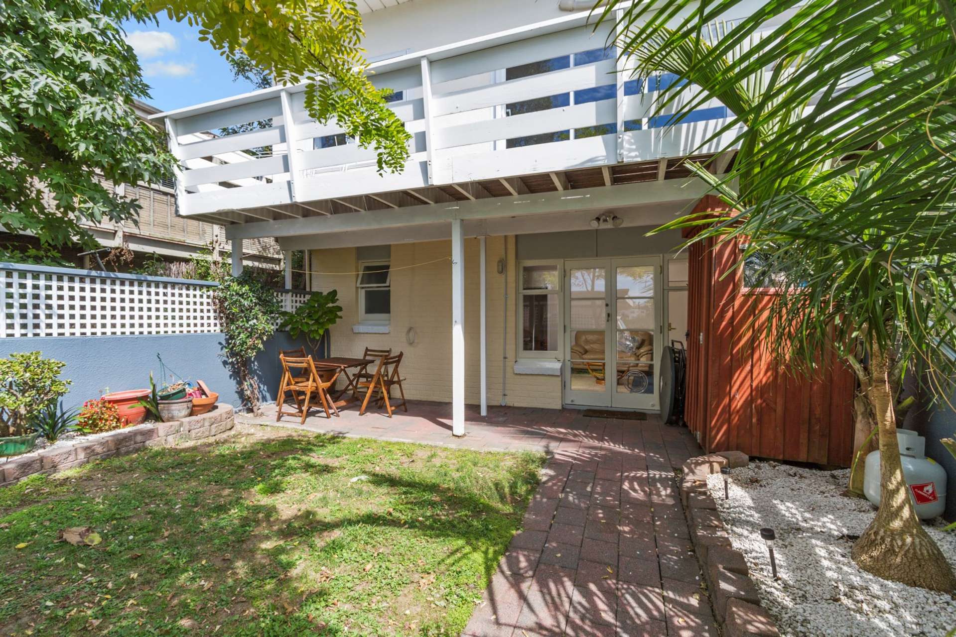 2/3 Harvey Place Saint Heliers_0