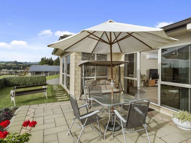 23 Merlot Drive Pyes Pa_22