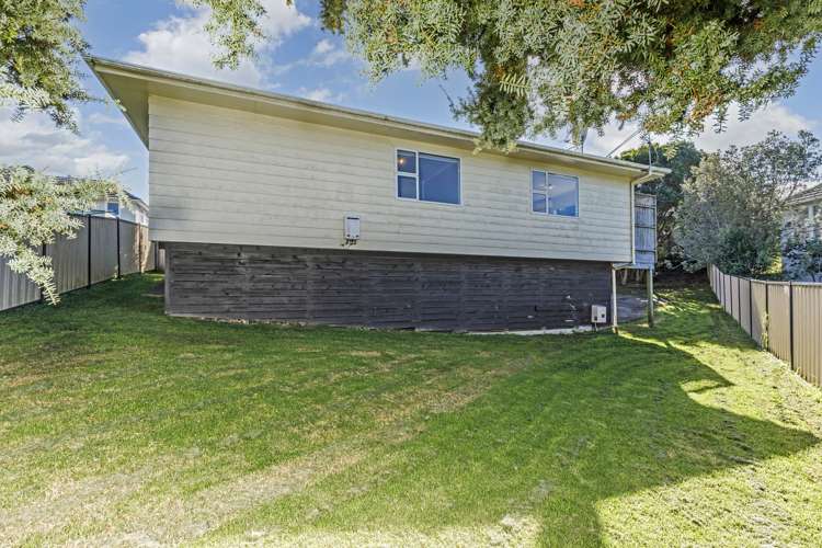 2/31 Alamein Avenue Belmont_14