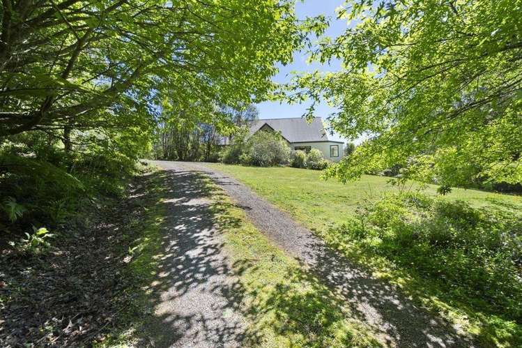 562 Turitea Road, RD 2 10930_23