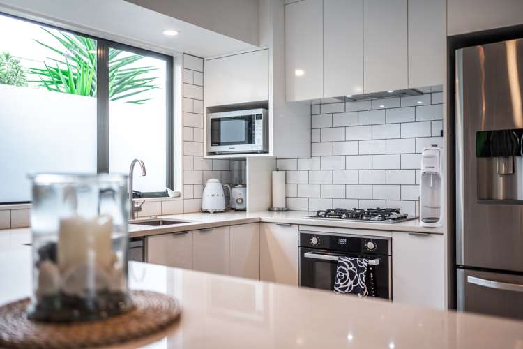 197 Gills Road Half Moon Bay_10