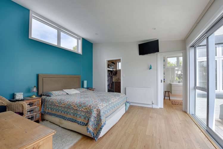 11 Rock Street Gore Surrounds_7