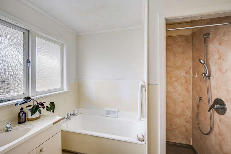 12 Trevelyan Street Onekawa_13