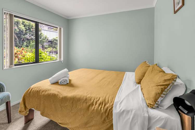 29 Edward Payton Grove Pukehangi_13